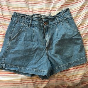 American eagle mom shorts